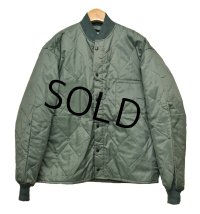 デッドストック 60's【米軍実物】【UNDERWEAR QUILTED JACKET】USAF【CWU-9/P】ライナージャケット【サイズM】 