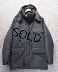 80's【USA製】【ビンテージ】【ウールリッチ】【Woolrich】【チャコール】【中綿入り】【マウンテンパーカー】【中綿ダウンジャケット】【サイズＸＬ】 