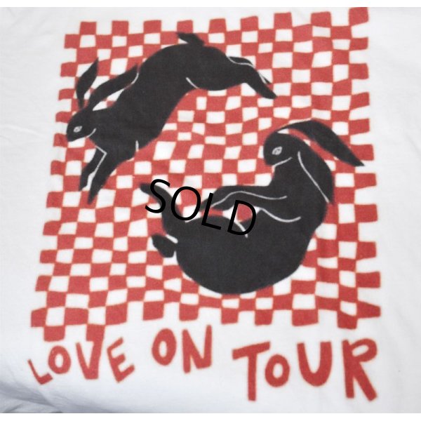 画像3: 【ビンテージ】【白x赤チェック】【ウサギ】LOVE ON TOUR【ハリースタイルズ】【Tシャツ】【サイズL 】 