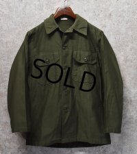 デッドストック【60's】【米軍実物】【ビンテージ】【OG107】平ボタン【ユーティリティシャツ】【14 1/2】 