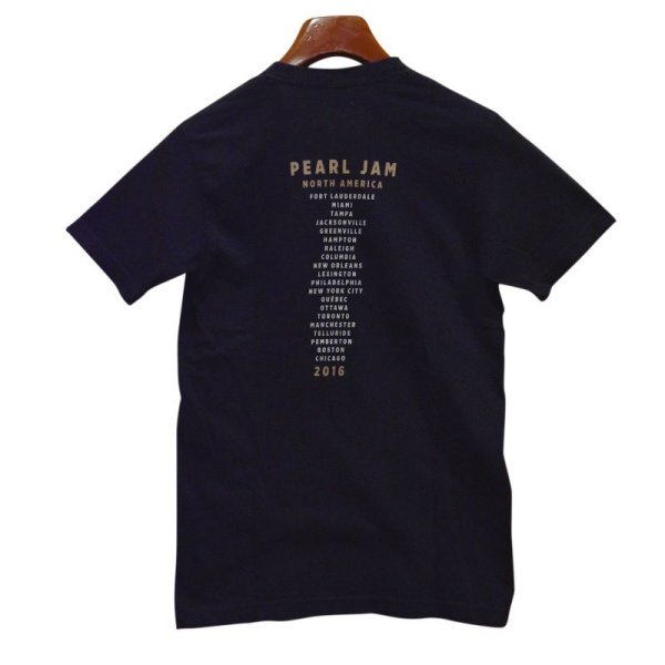 画像3: 【ビンテージ】 パール・ジャム 【PEARL JAM TOUR 2016】【黒】【Ｔシャツ】バンT【サイズS程度】 