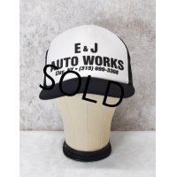 【E＆J AUTO WORKS】E＆Jオートワークス【白×黒】【トラッカーキャップ】  