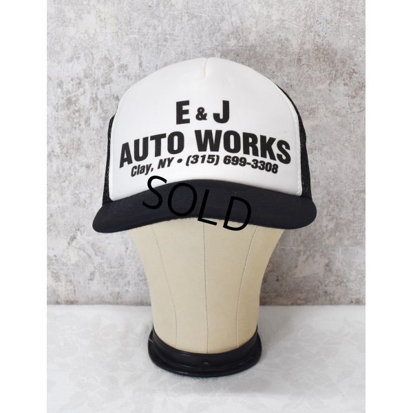 画像1: 【E＆J AUTO WORKS】E＆Jオートワークス【白×黒】【トラッカーキャップ】  