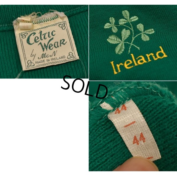 画像2: 程度良好!!【アイルランド製】ビンテージ【Celtic Wear】三つ葉のクローバー　若葉刺繍入り【緑】 Vネックセーター 【サイズ44】  