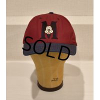 USA製【GOOFY'S HAT CO Disney】ディズニー【エンジ×紺×つば裏緑】ミッキー刺繍【コットンBBキャップ】  