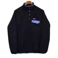 【パタゴニア】patagonia【黒×紫】【シンチラフリース】【スナップT】【フリース】【レディースＬ】 