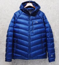 L.L.Bean【ＬＬビーン】【青】【プリマロフト】【パッカウェイ】 【ナイロンジャケット】【サイズM-R】 