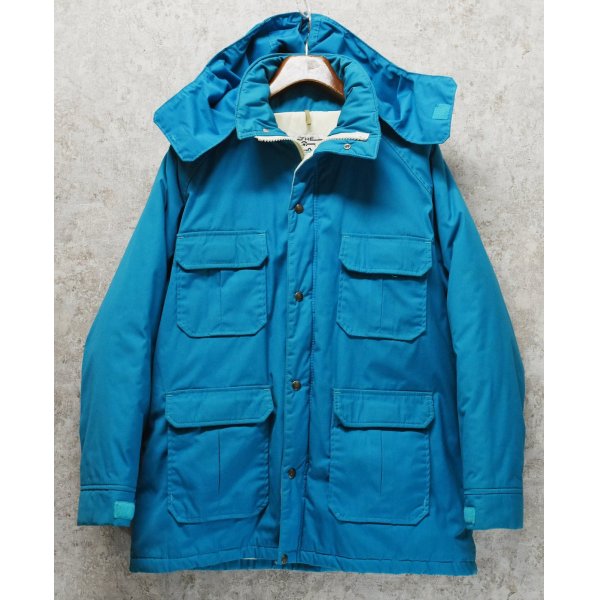 画像1: 70's∼【USA製】【ビンテージ】【ウールリッチ】【Woolrich】【サックスブルー】【フード付き】【中綿入り】【マウンテンパーカー】【サイズW-XL】 