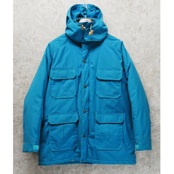 画像3: 70's∼【USA製】【ビンテージ】【ウールリッチ】【Woolrich】【サックスブルー】【フード付き】【中綿入り】【マウンテンパーカー】【サイズW-XL】 