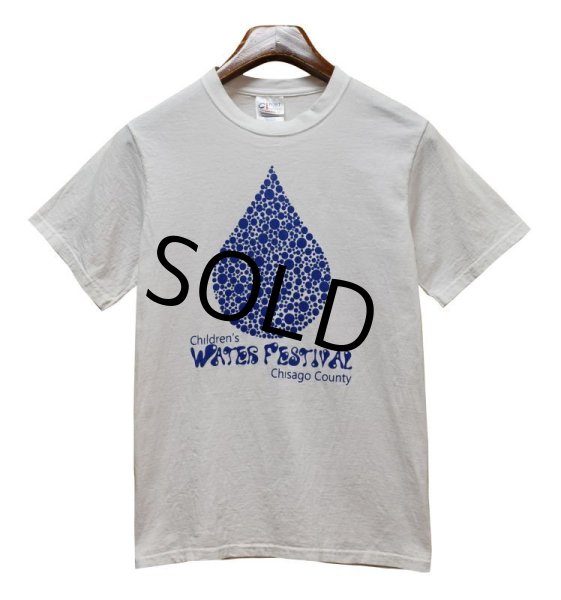 画像1: 【USA製】【ビンテージ】【Childrens water festival】【雫】【白】【Tシャツ】【サイズＳ】  (1)