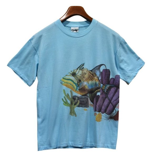 画像1: 【USA製】【ビンテージ】【HARLE QUIN】【ハーレークイーン】【魚】【水色】マルチプリント【Tシャツ】【サイズL】   (1)