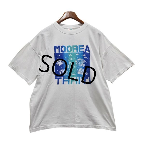 画像1:  デッドストック【ビンテージ】【MOOREA】モーレア島【TAHITI】【タヒチ】【白】熱帯魚【Ｔシャツ】【サイズ50】  (1)