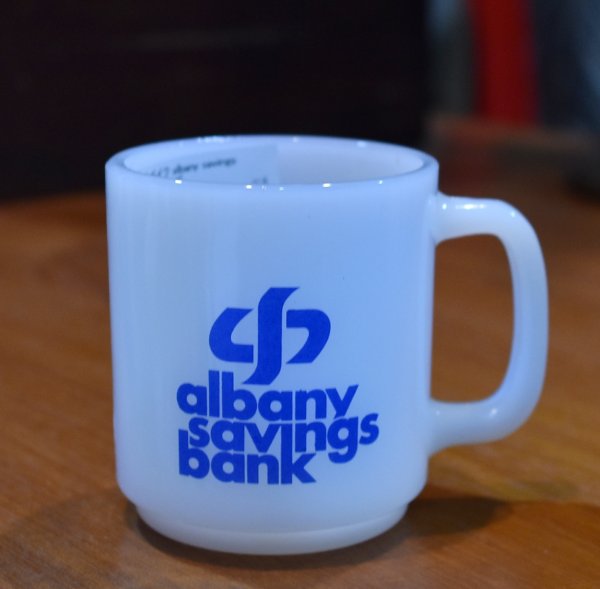 画像1: ビンテージ 【グラスベイク】マグカップ【albany savings bank】アドバタイジング【ミルクマグ】  (1)