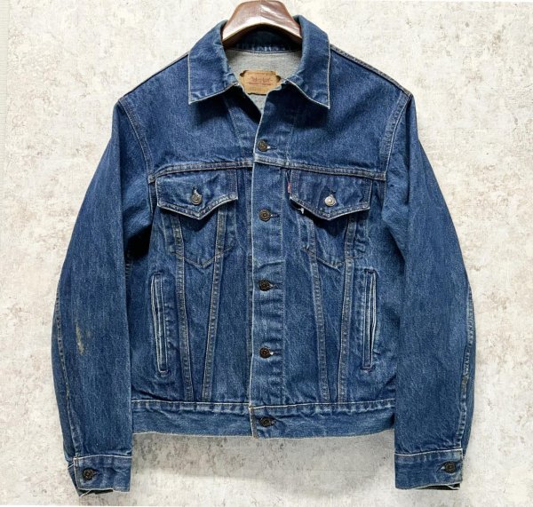 画像1: カナダ製【ビンテージ】【リーバイス】【LEVI'S】【70506-0216】濃紺【Gジャン】デニムジャケット【サイズ40】  (1)