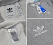 画像2: 新品未使用【adidas】【アディダス】グレー【胸ロゴ】【スウェット】【サイズＬ】  (2)